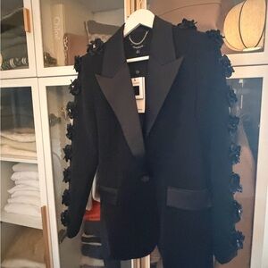 NADINE MERABI Elegant Black Blazer with Floral Details